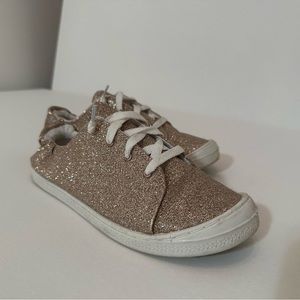 Gold glitter, shoes kid, size 5